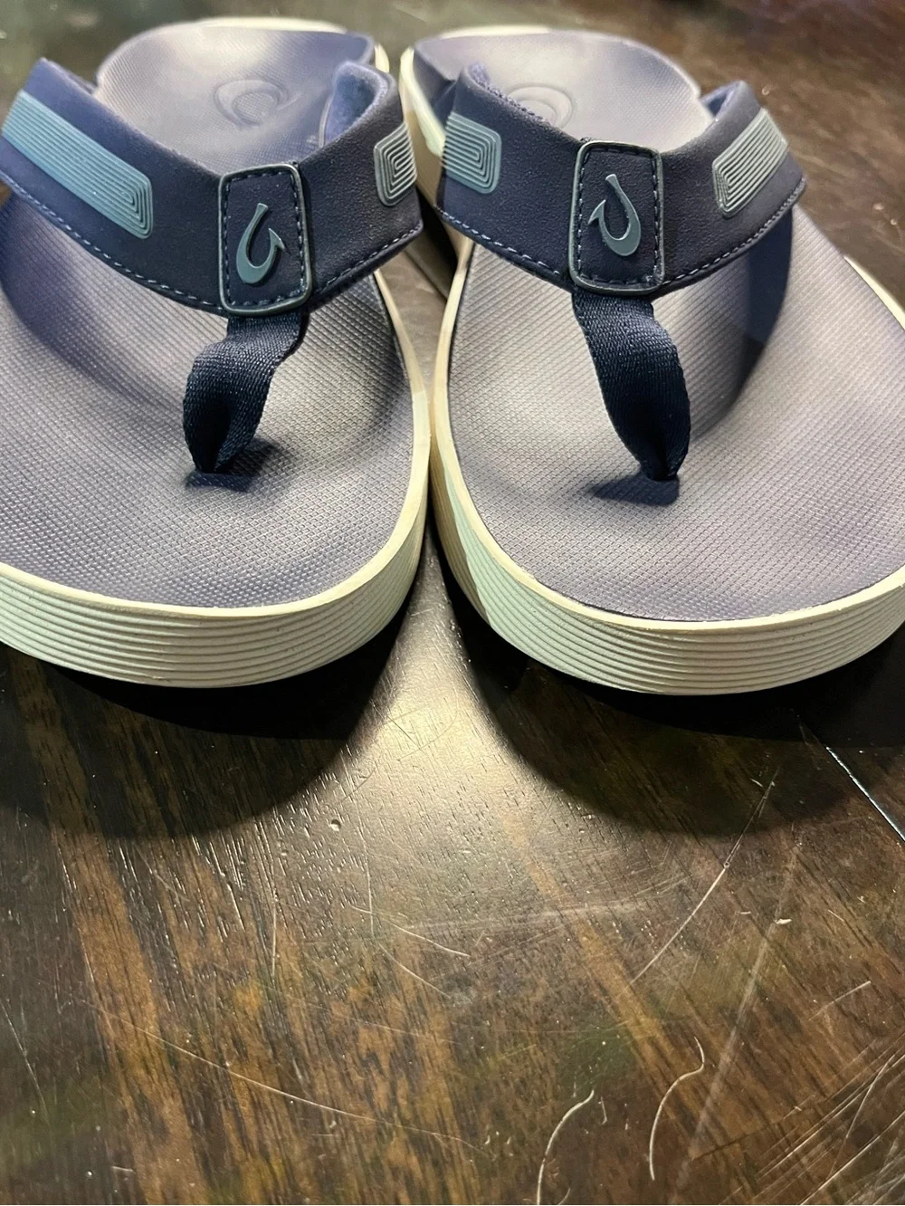 OluKai Leeward Sandals, Flipflops, Thongs, Blue, Sz Men's 7